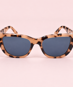 Lente de sol unisex VELA de formato geométrico con diseño moderno y líneas definidas animal print camel