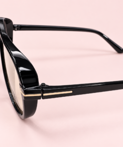 Lente de sol unisex VAREN estilo aviador amplio con detalles metálicos laterales trans´ beige lateral