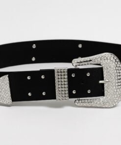cinto en cuero sintetico negro con tachas y hebilla Xl con brillitos