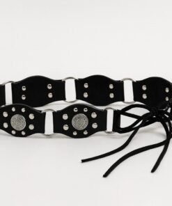 cinto boho negro con detalles en plateado y cordon para ajustar