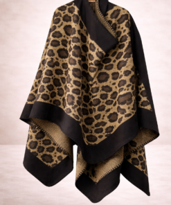 Ruana estampada animal print color marrón