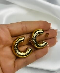 Caravana acero ancho labrado a los costados dorado