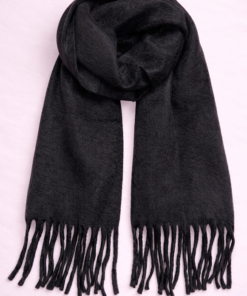 Bufanda de tejido suave con flecos, ideal para looks abrigados de otoño e invierno, color negro