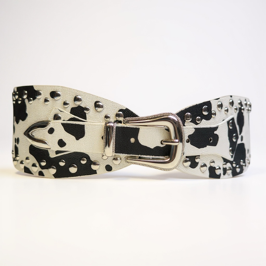 Cinto Cow con tacha, blanco y estampa vaca negro