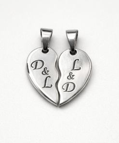 Dije para compartir en acero quirúrgico para personalizar 4 iniciales