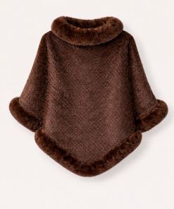 Poncho tejido suave con cuello amplio y terminaciones en piel sintética, ideal para looks elegantes de otoño e invierno. Liso marrón