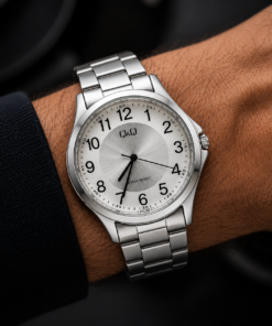 Reloj Q&Q de hombre con malla metálica y esfera combinada con números grandes