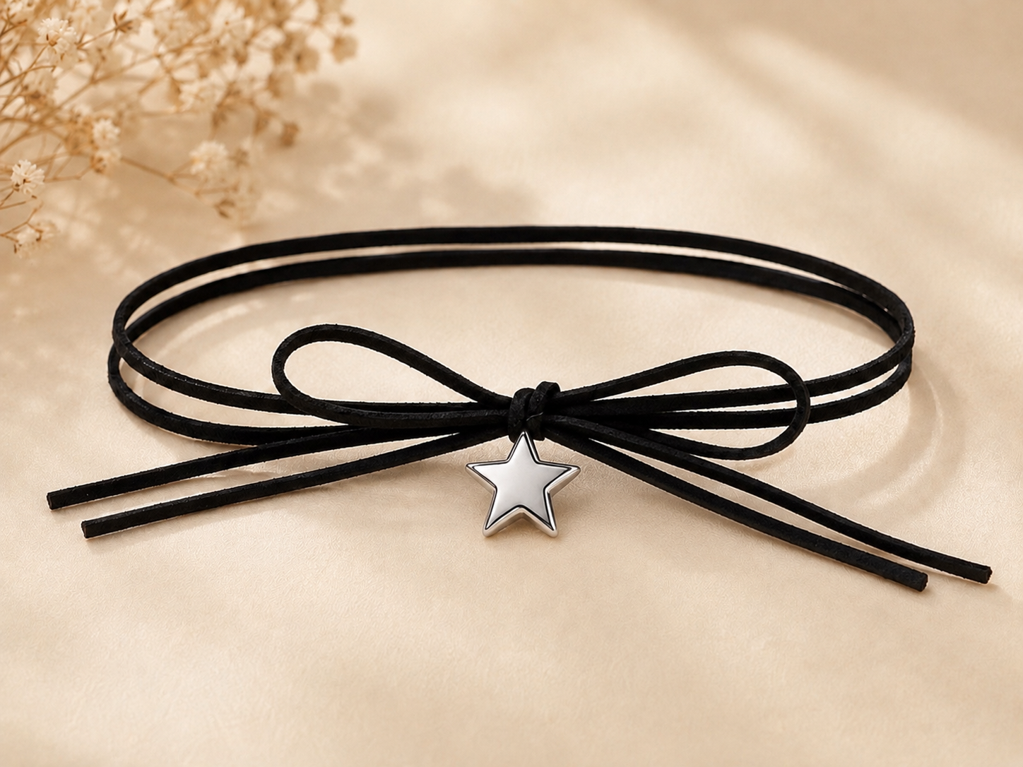 choker corbatero con dije estrella plateada