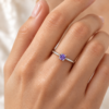 Anillo de Plata 925 con circonia lila central en diseño solitario